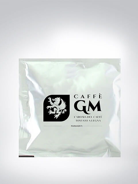 Silberne Aromapackung von Caffè GM mit Löwenlogo und Schriftzug